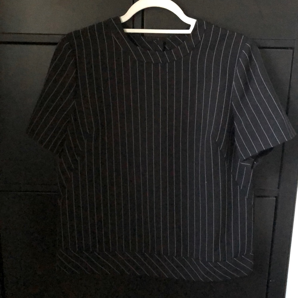 Anne Klein dress shirt. - Picture 2 of 4